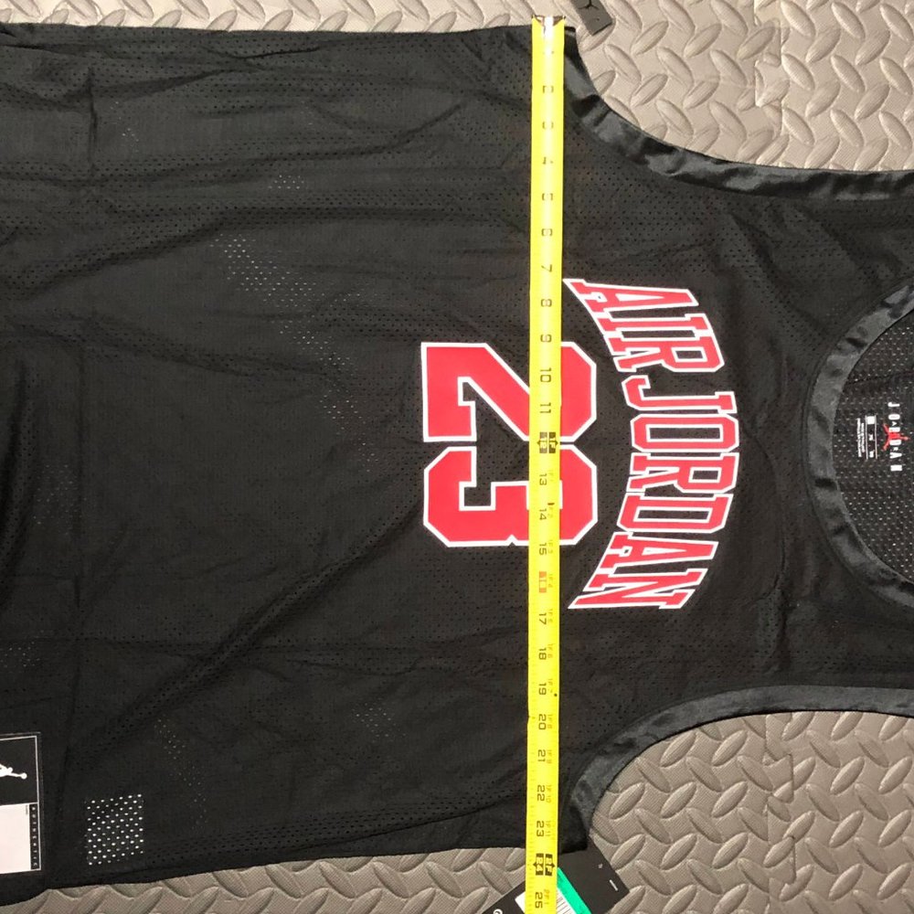 NEW Nike Jordan DNA Distorted Jersey UNC Chicago - Picture 8 of 14